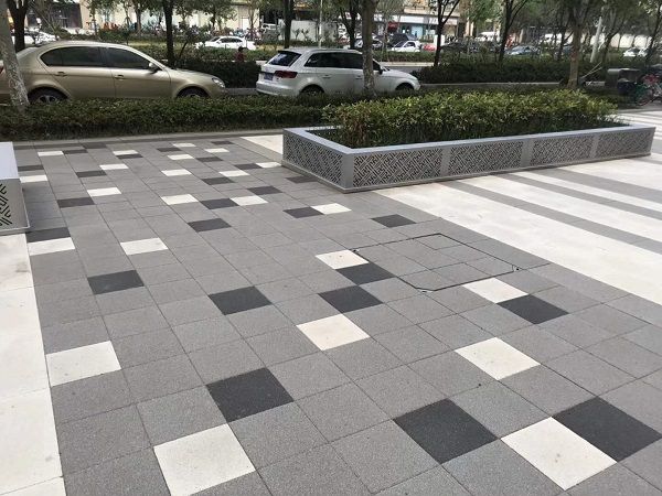 原來陶瓷透水磚與陶土磚的區(qū)別有這么大